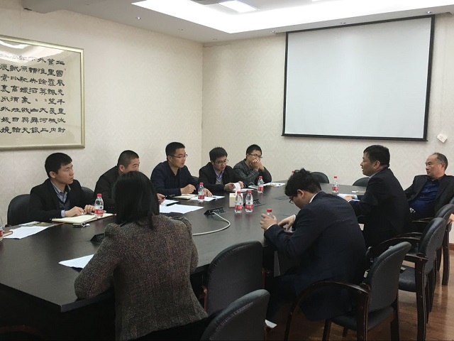 陪同平湖市科技局領(lǐng)導(dǎo)送科技進企業(yè)